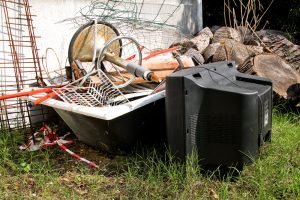 summer junk removal by getting rid of unwanted tv and other items