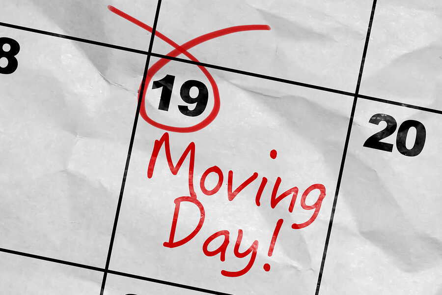 the day 19th circled marked moving day on a calendar