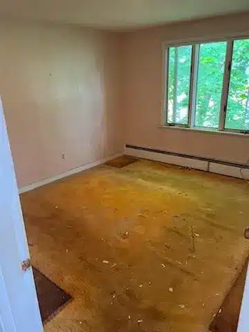 clean bedroom after hoarding clean up services